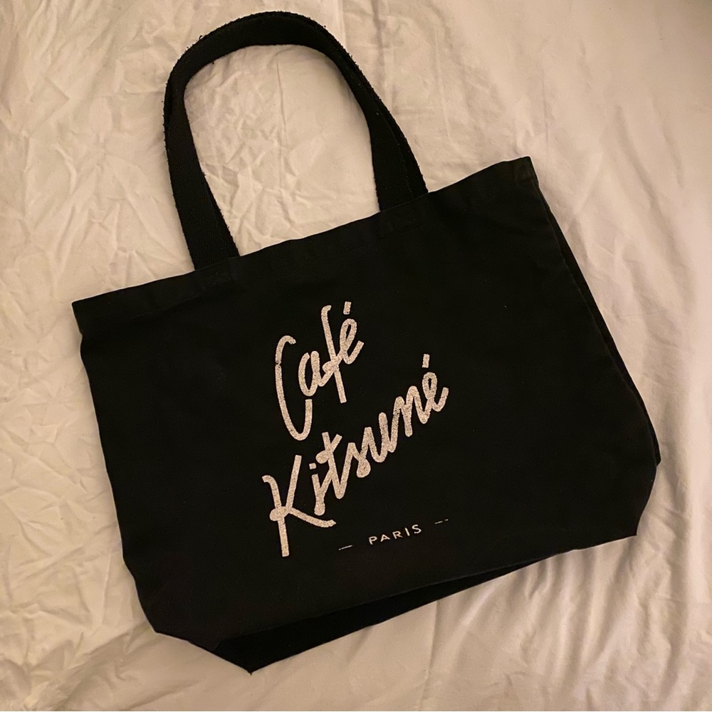 Cafe Kitsune Tote Bag
